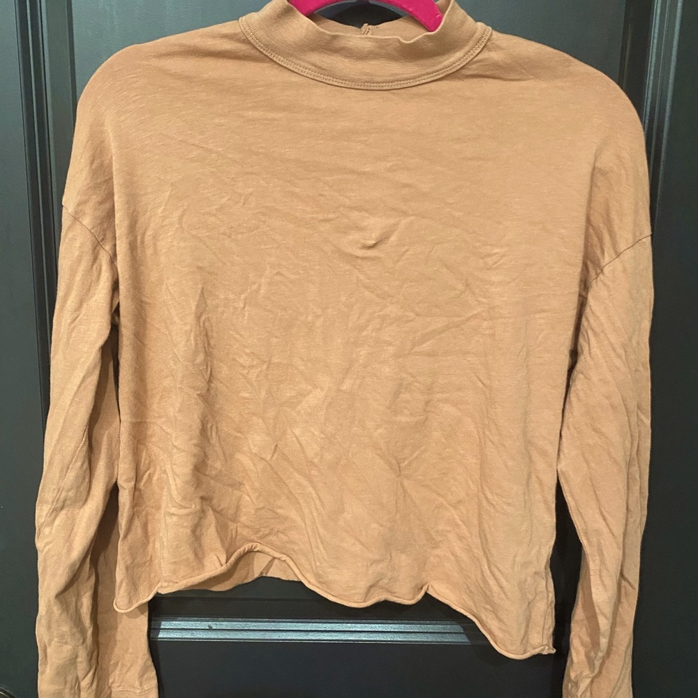 American Eagle Turtle Neck Long Sleeve Top